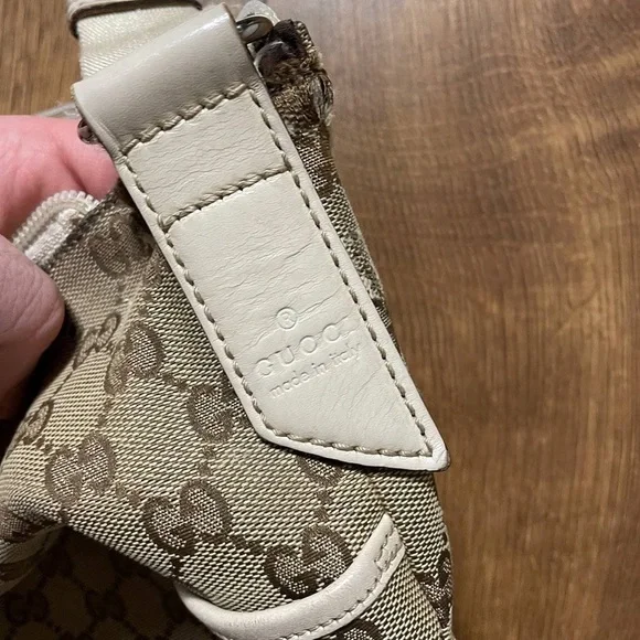 Gucci vintage monogram shoulder bag